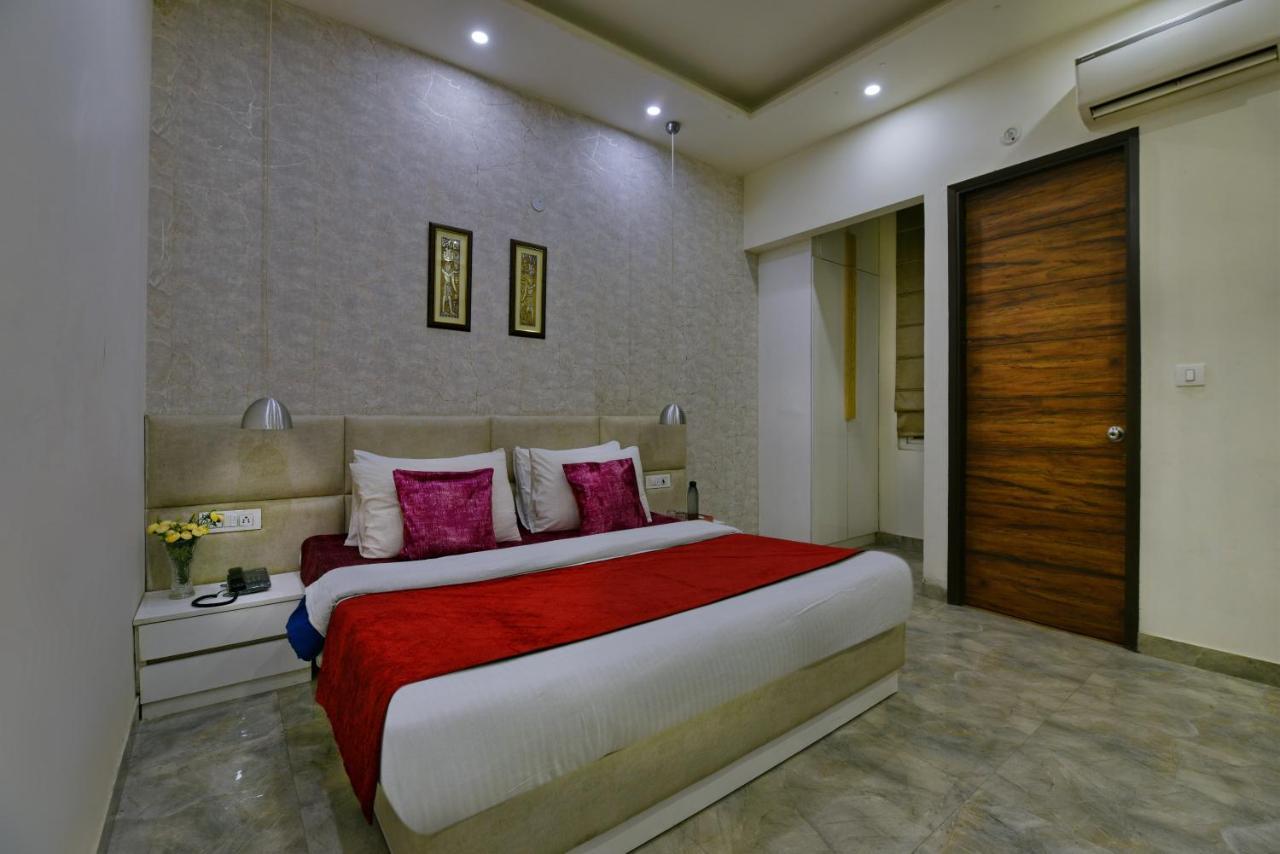 Hotel Fortune Inn By F9 Hotels Noida Exterior photo