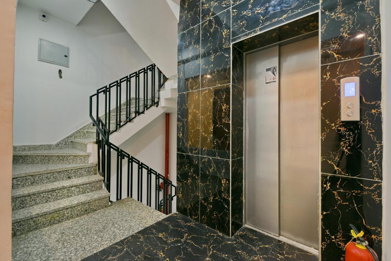 Hotel Fortune Inn By F9 Hotels Noida Exterior photo